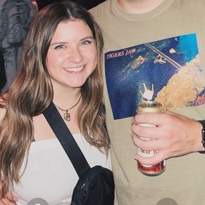 Meet your Posher, Molly